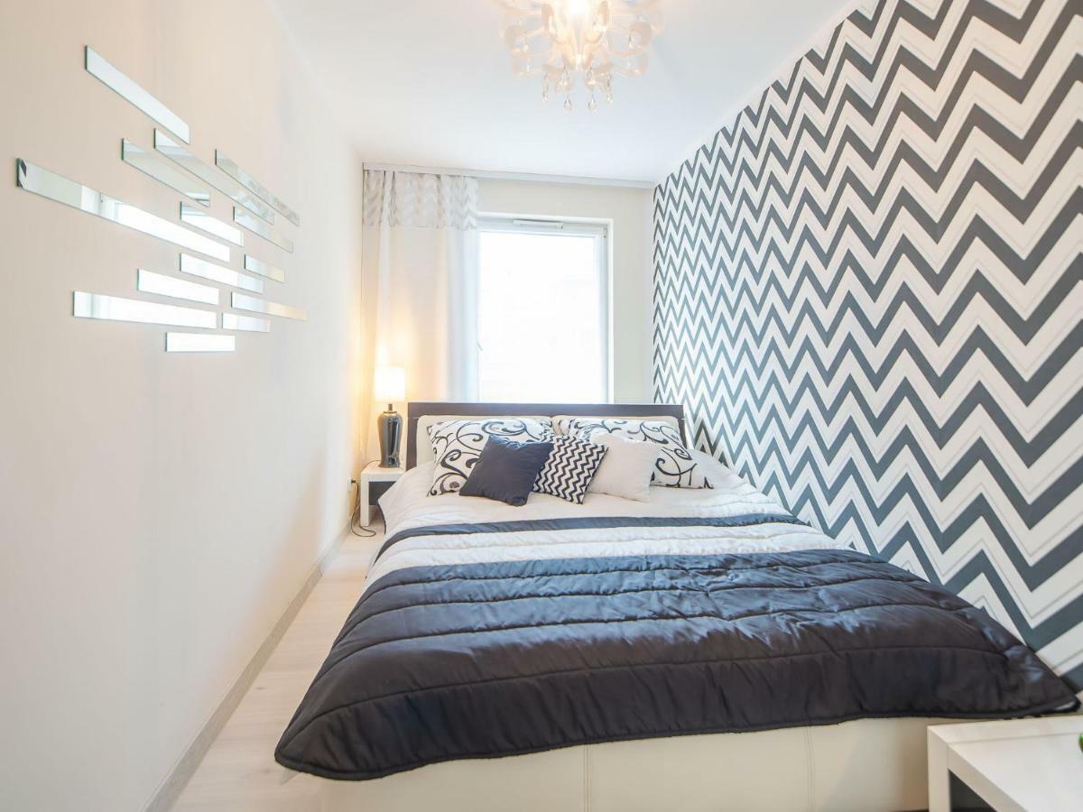 Color Apartments Apartament Black & White Kolobrzeg Ngoại thất bức ảnh